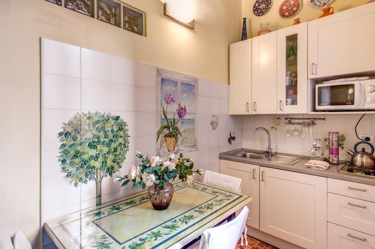 Monti Romantic Sunshine Maisonette Exterior photo
